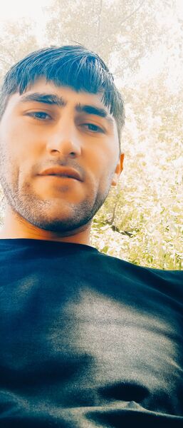  ,   Arman, 31 ,   ,   