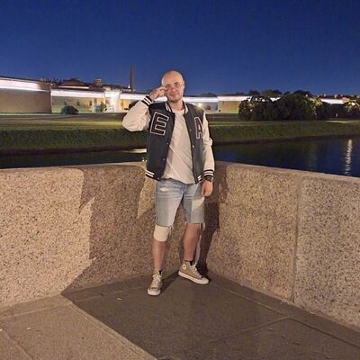  ,   Andrew, 32 ,   ,   