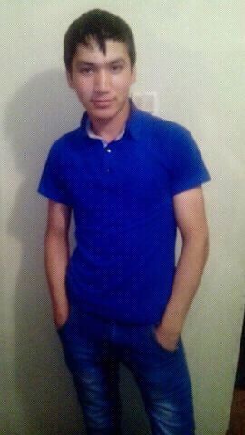  ,   Djoni, 30 ,   