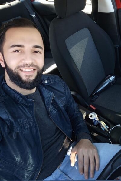  Bielany Wroclawskie,   Erik, 33 ,   ,   