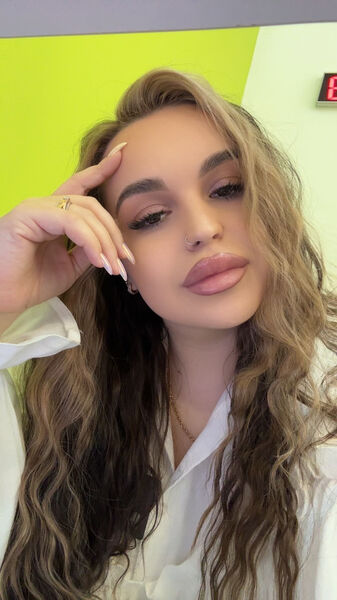  ,   Lydmila, 27 ,     , c , 