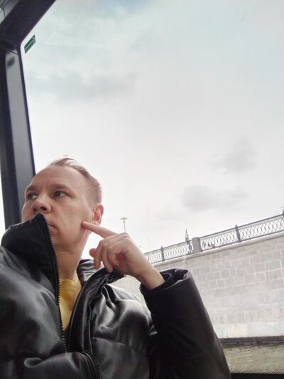  ,   Nik, 36 ,   ,   