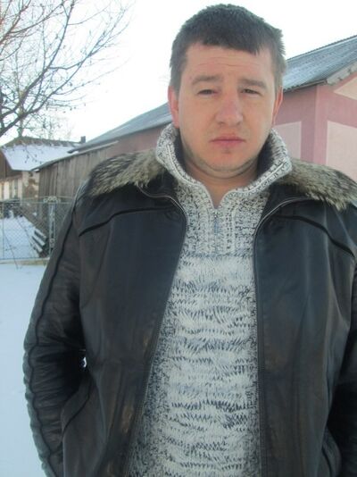  -,   Lyjney, 40 ,     , c 