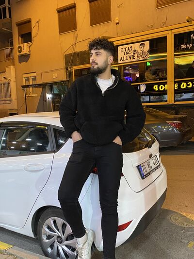  Acala del Rio,   Emre, 26 ,   ,   