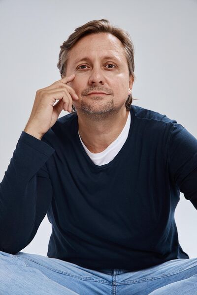  ,   Tim, 40 ,   , 