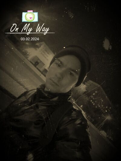  ,   Alex, 24 ,   ,   