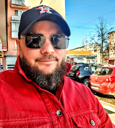  ,   Vadim, 43 ,   , 