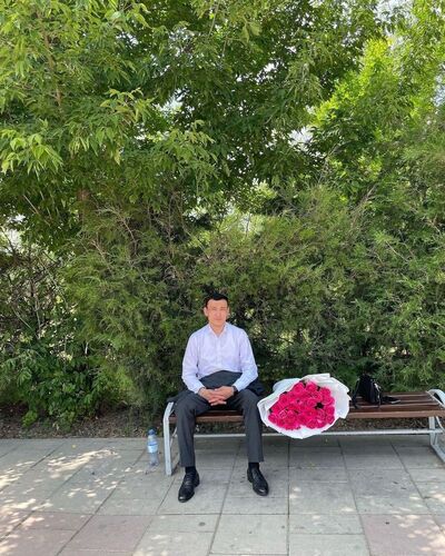  ,   Maks, 28 ,   ,   