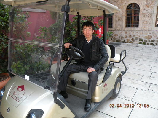  ,   Doni, 37 ,   