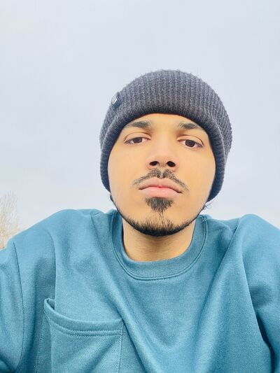  ,   Azhmal, 24 ,   