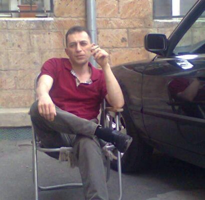  ,   Vahe, 45 ,   