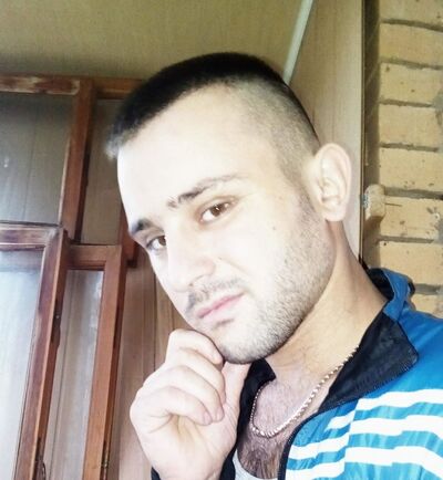  ,   Iurok, 38 ,   ,   , c 