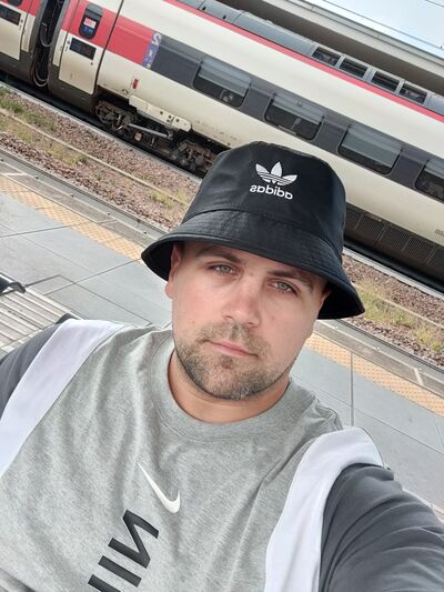  ,   Vasile, 33 ,   ,   , c , 