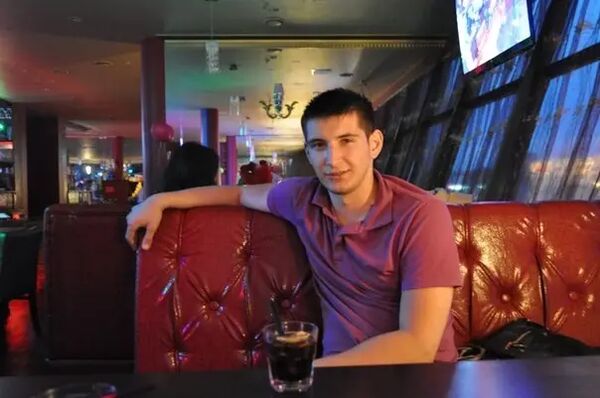 -,   Sam, 30 ,   ,   