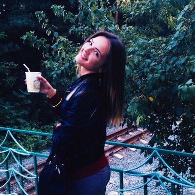  ,   Pollli, 25 ,   ,   