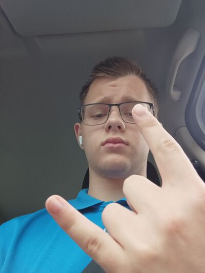  ,   Vlad, 21 ,   ,   , c , 