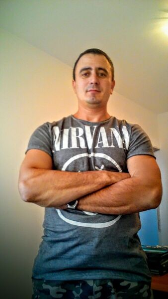  ,   Victor, 43 ,   ,   , c 