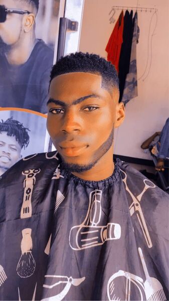  Kumasi,   Abu, 28 ,   ,   , c , 