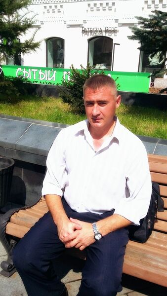 Знакомства Владивосток, фото мужчины Влад, 47 лет, познакомится для флирта, любви и романтики, cерьезных отношений