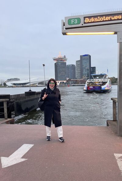  Belsize Park,   Irina, 60 ,     , c 