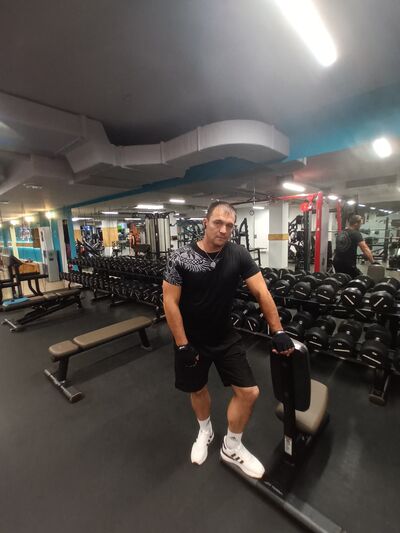  ,   Aleksandr, 40 ,   ,   , 