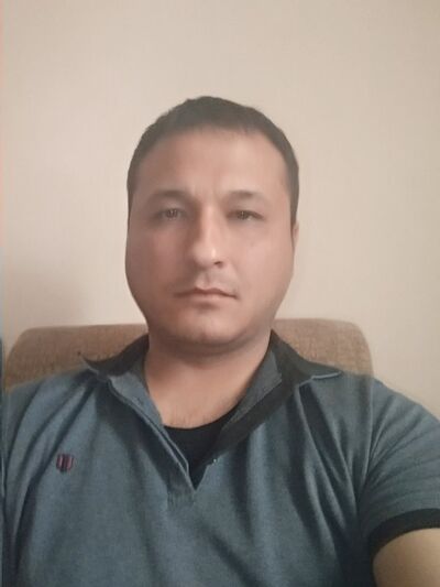  ,   Asatbek, 39 ,   