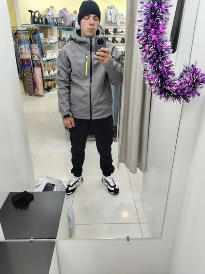  ,   Vladislav, 20 ,   ,   , c , 