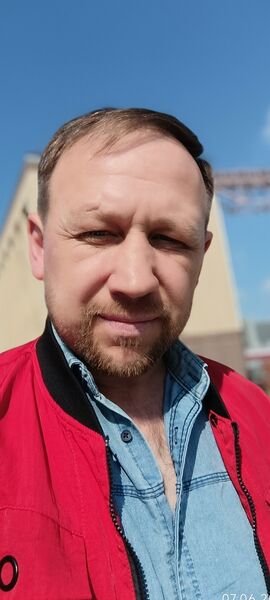  ,   Artem, 43 ,   ,   , c , 
