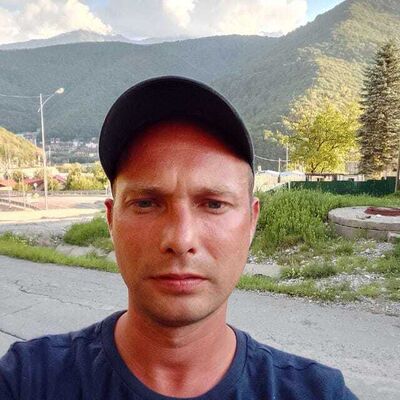  ,   Anton, 32 ,   ,   , c , 