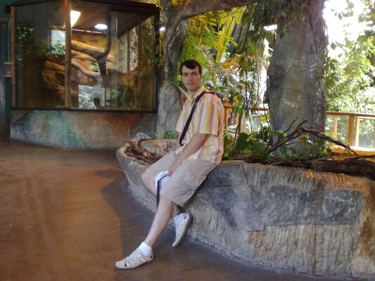  ,   Deniss, 46 ,   , 