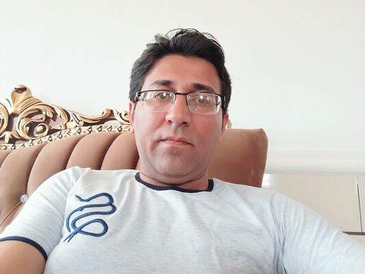  ,   Alireza, 41 ,   ,   , c 