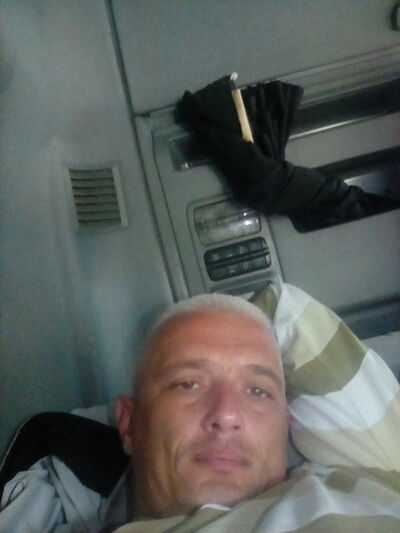  ,   Radomir, 41 ,   ,   , c 