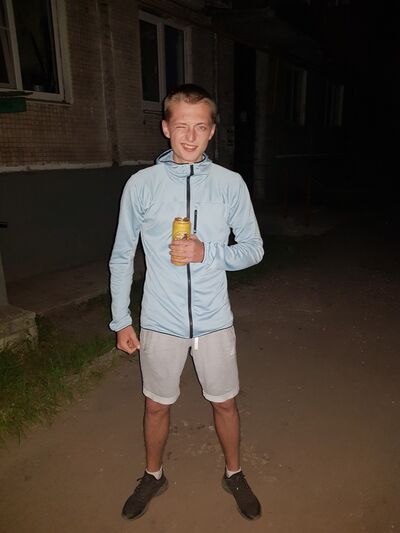  ,   Ivan, 28 ,   
