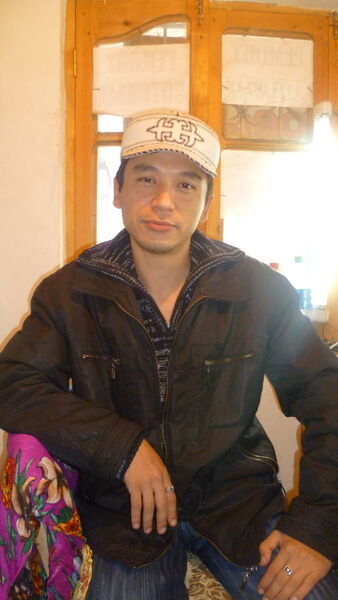  -,   Alik, 47 ,  