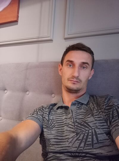  ,   Sergiu, 36 ,   ,   