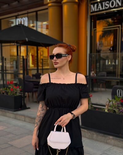  ,   MerelinMoore, 25 ,   ,   , c , 