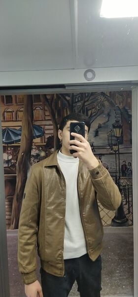  ,   Asadbek, 20 ,   ,   