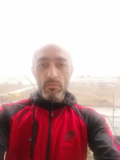  ,   Vitali, 42 ,   ,   