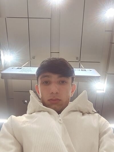  ,   Ali, 22 ,   ,   
