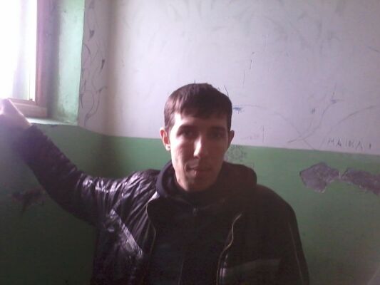  -,   Serj, 42 ,   ,   , c 