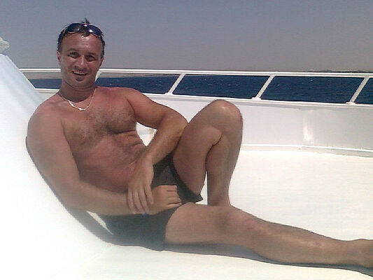  ,   Rus, 44 ,   ,   , c 