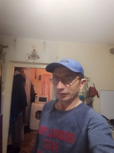 ,   Igor, 47 ,   