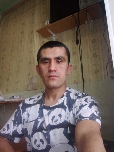  -,   Alisher, 32 ,   ,   , c , 