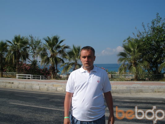  ,   Sasha, 39 ,   