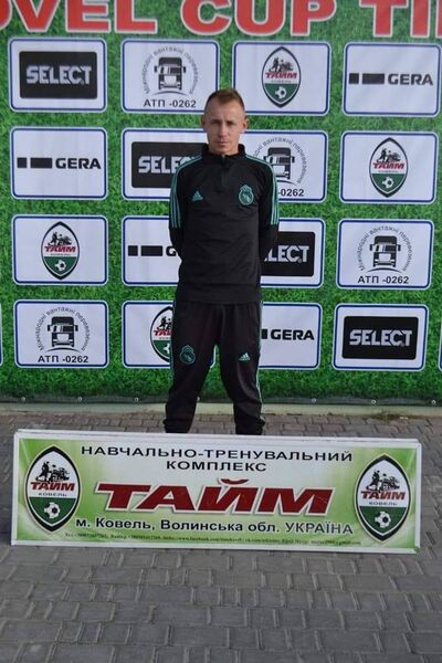  ,   Konstantin, 35 ,   ,   , c 