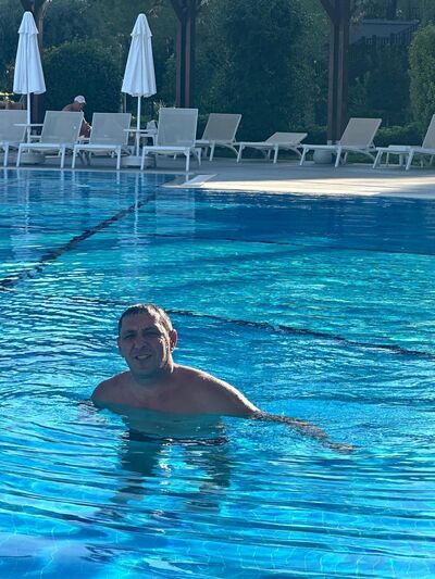  ,   Vlad, 47 ,   ,   
