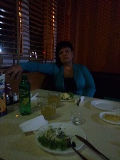  ,   Marina, 46 ,   c , 