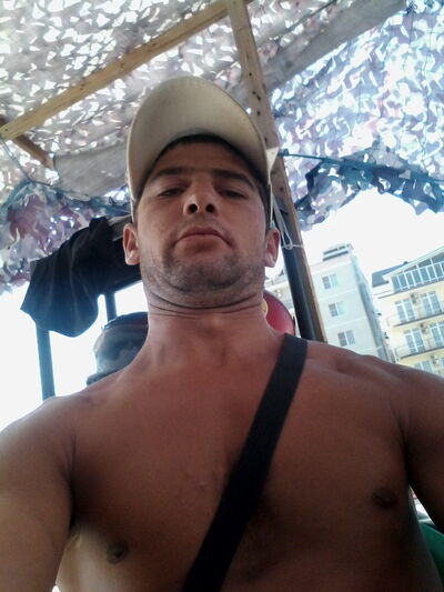  ,   Sanya, 37 ,   