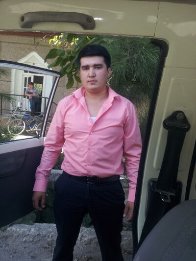  ,   Boburshox, 34 ,  