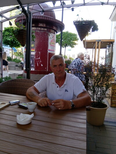  --,   , 62 ,  